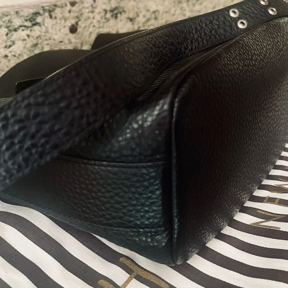 Henri Bendel Black Shoulder Bag - Picture 11 of 16